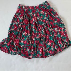 LuLaRoe Madison skirt size small. Gorgeous floral!